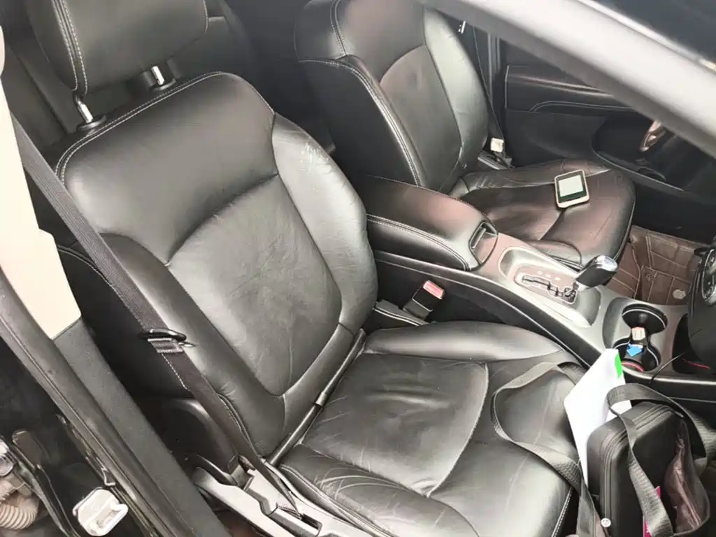 Dodge Journey — миниатюра 25