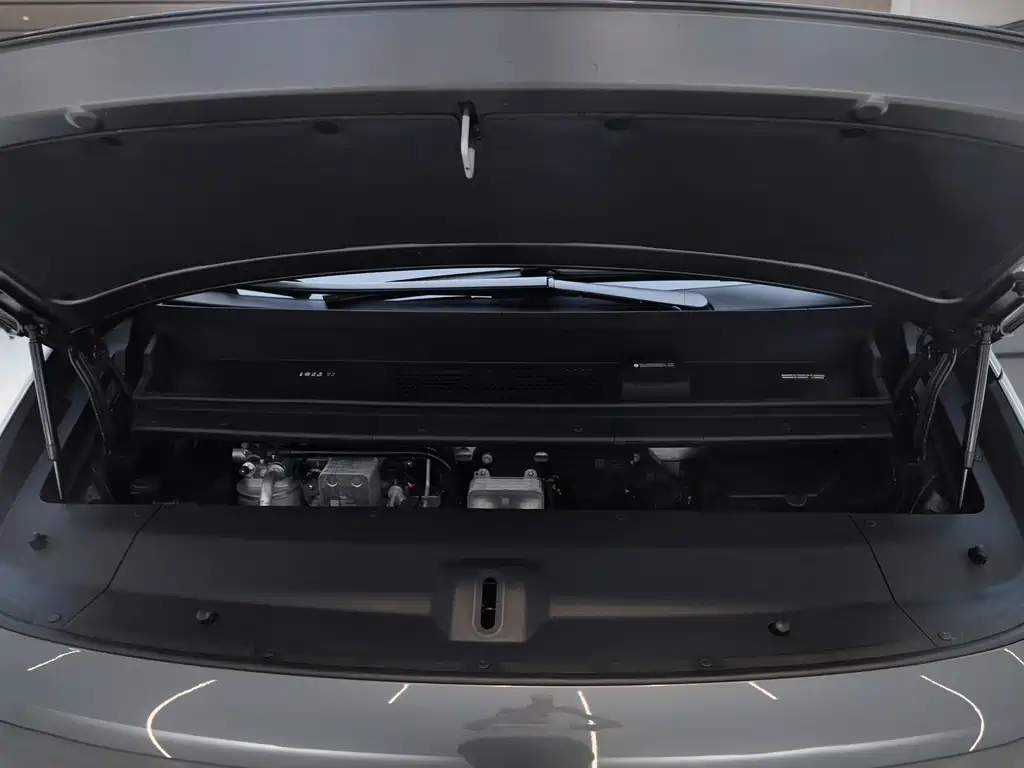 Li Auto Li MEGA — миниатюра 38