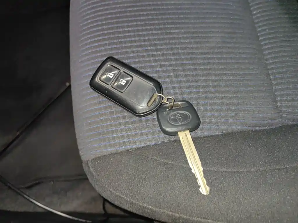 Toyota Yaris L — миниатюра 9