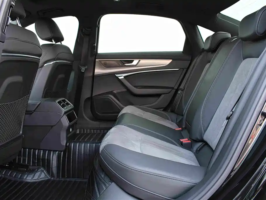 Audi A6L — миниатюра 14