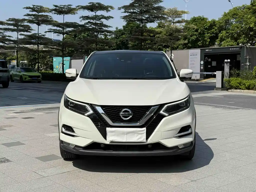 Nissan Qashqai 2021 2.0L CVT Luxury