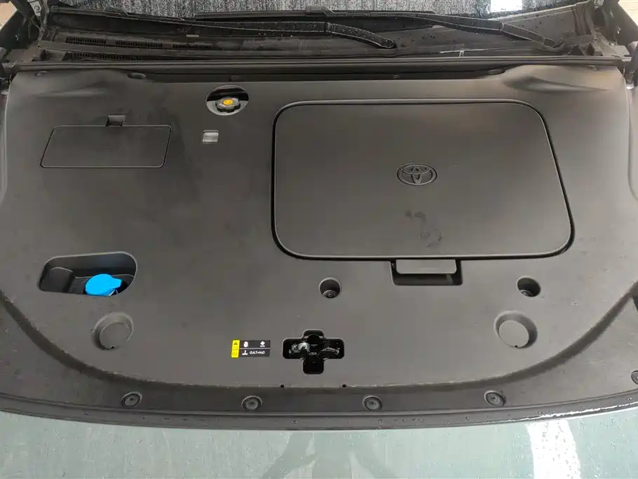 Toyota bZ7 7 2026 600 Pro