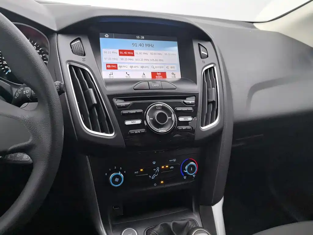 Ford Focus — миниатюра 12