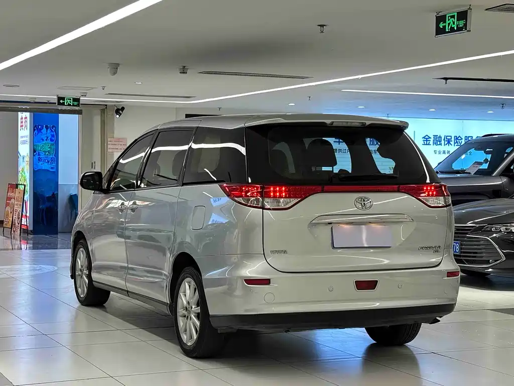 Toyota Previa 2012 2.4L 7 Luxury
