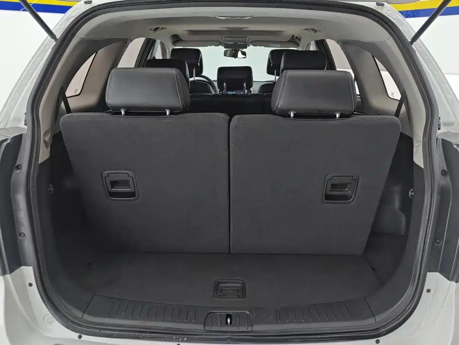 Chevrolet Captiva 2.4L 4WD Flagship Edition 7 seats, фото 4