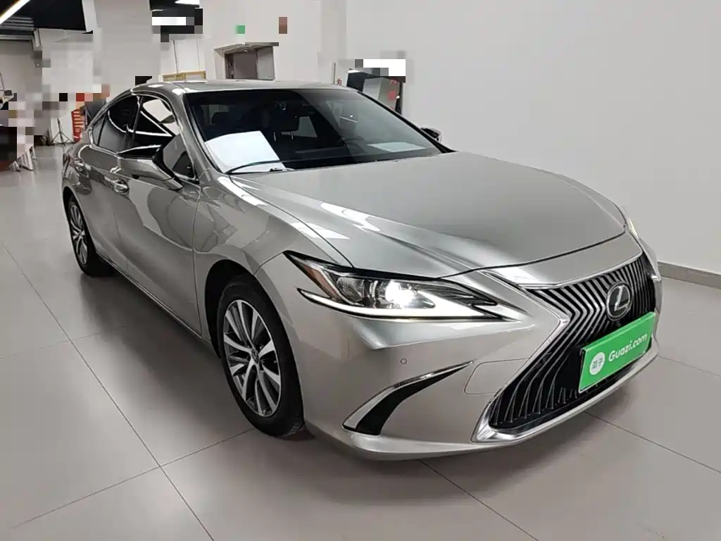 Lexus ES — миниатюра 4