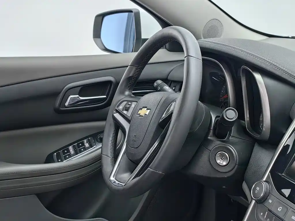 Chevrolet Malibu — миниатюра 22