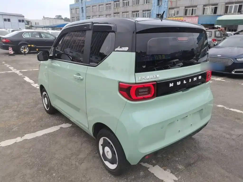 Wuling MINIEV — миниатюра 5