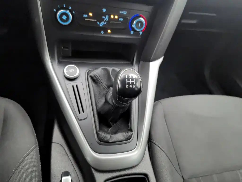 Ford Focus — миниатюра 13