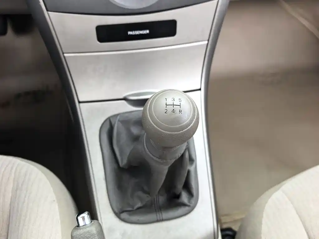 Toyota Corolla — миниатюра 8