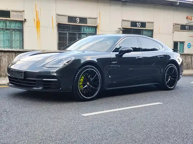 PORSCHE PANAMERA NEW ENERGY 2019