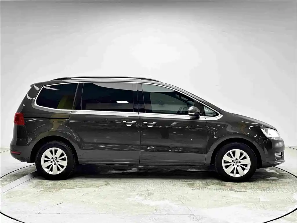 Volkswagen Sharan — миниатюра 4