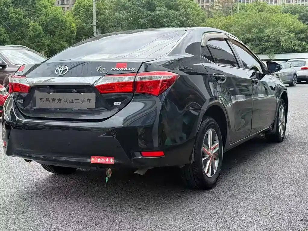Toyota Corolla — миниатюра 7