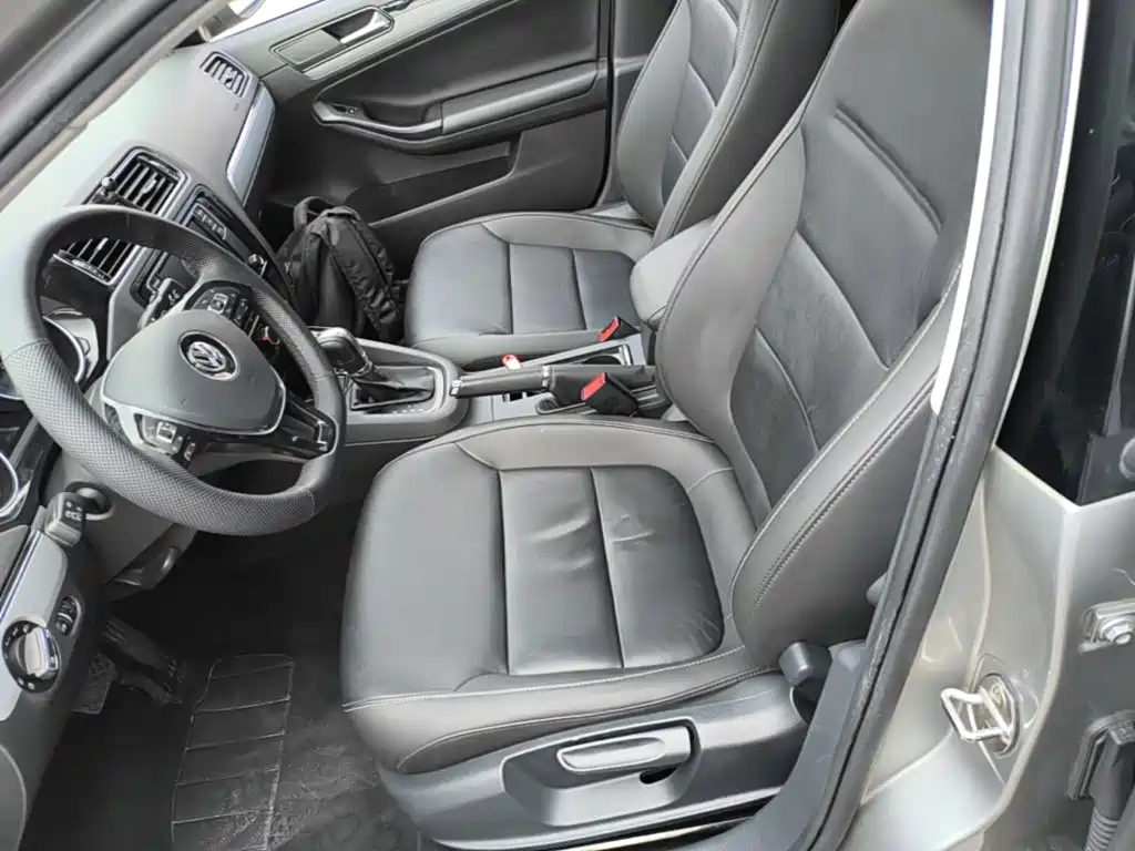 Volkswagen Sagitar — миниатюра 15
