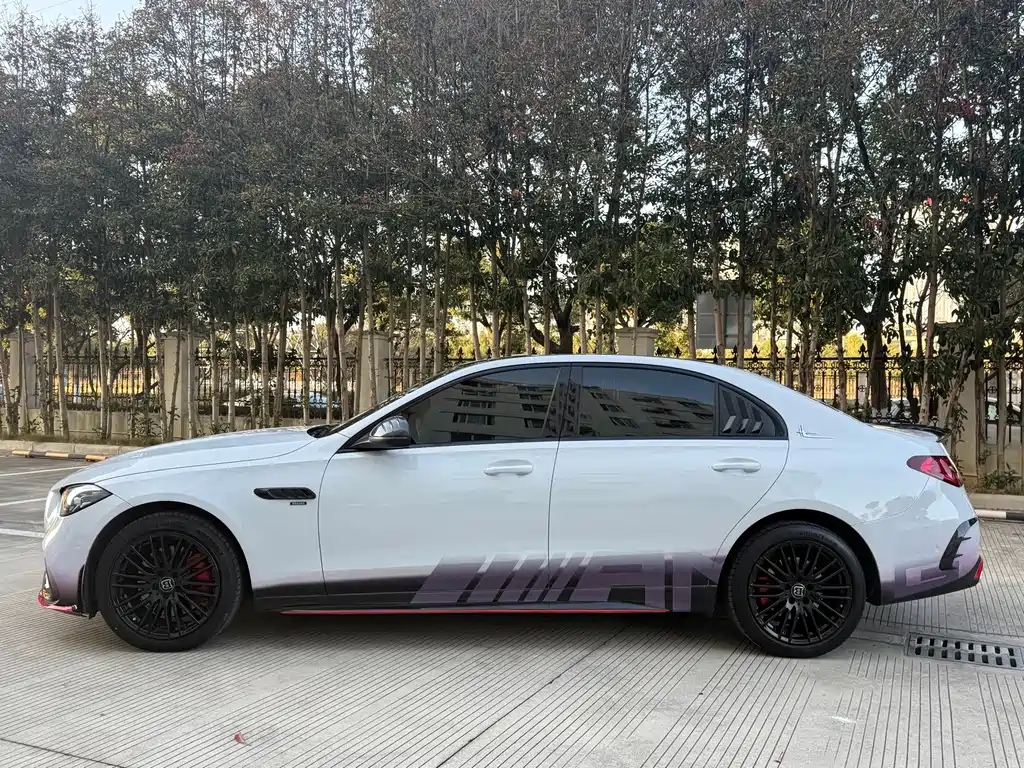 MERCEDES-BENZ C CLASS