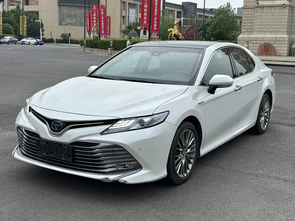 Toyota Camry 2018