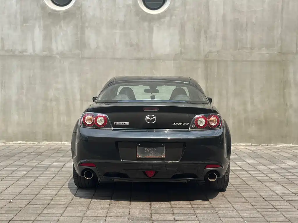 Mazda RX-8 — миниатюра 7