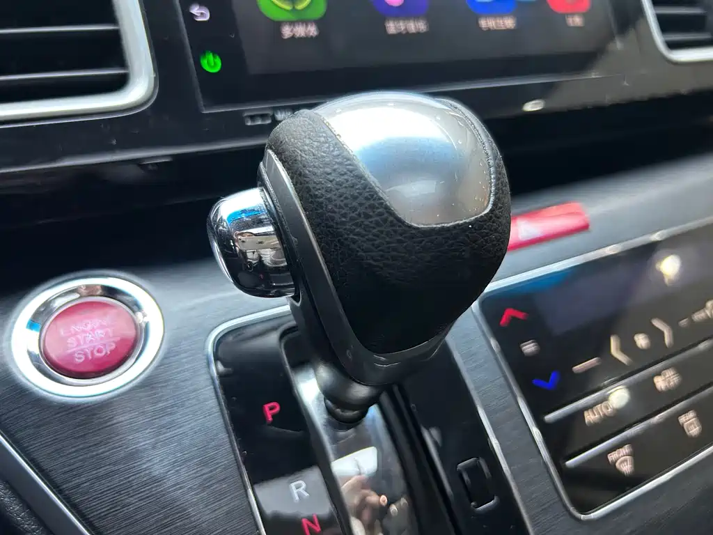Honda Elysion — миниатюра 29
