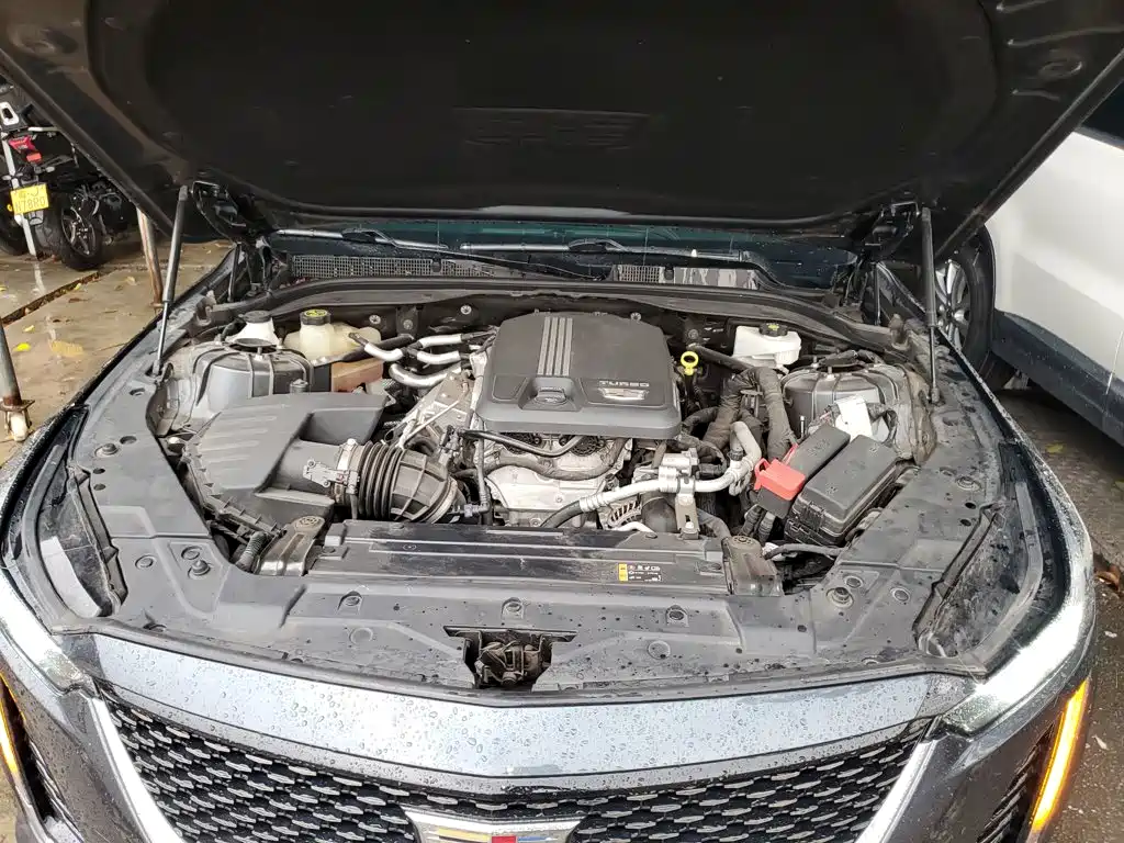 Cadillac CT5 — миниатюра 10