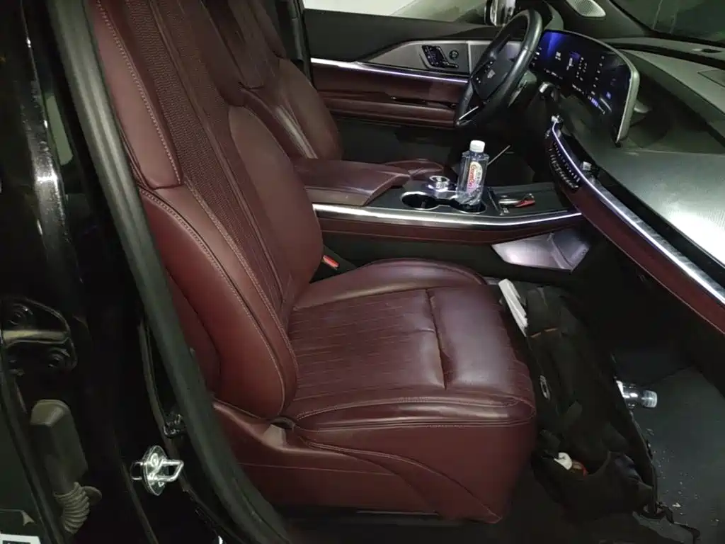 Cadillac XT5 — миниатюра 25