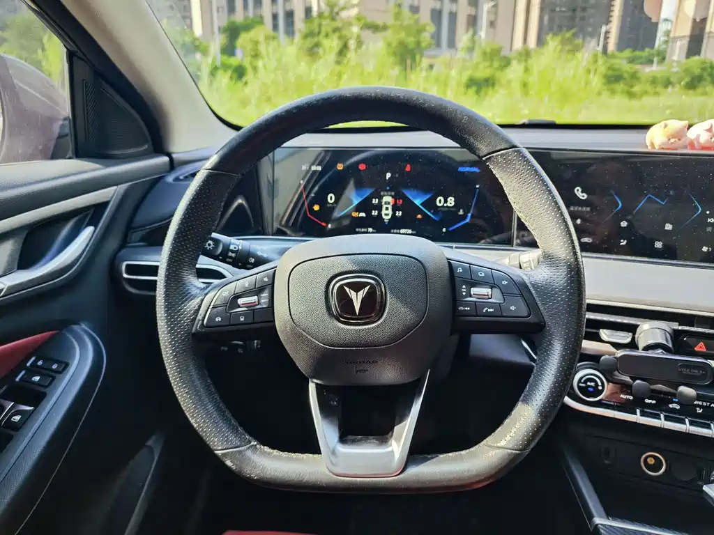 Changan Eado — миниатюра 12