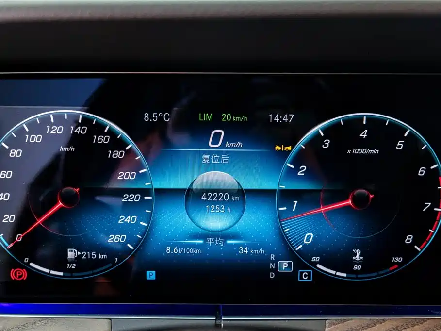 MERCEDES-BENZ E CLASS