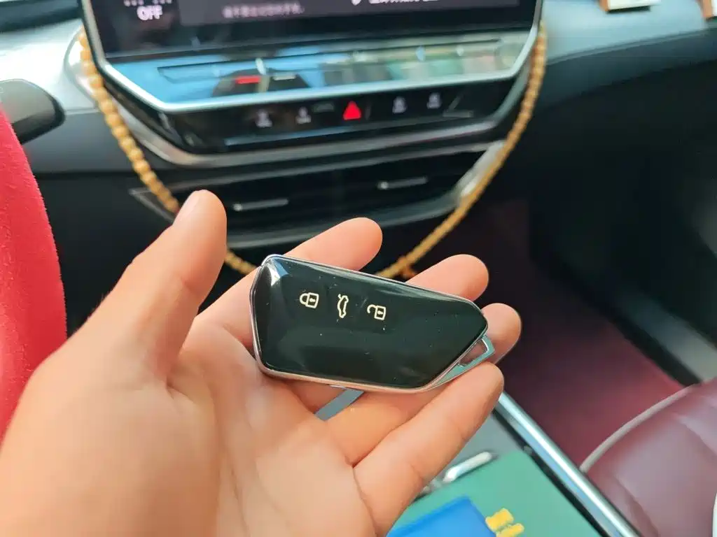 Volkswagen ID.6 X — миниатюра 9