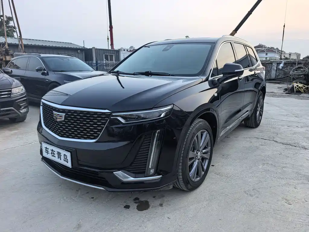 Cadillac XT6