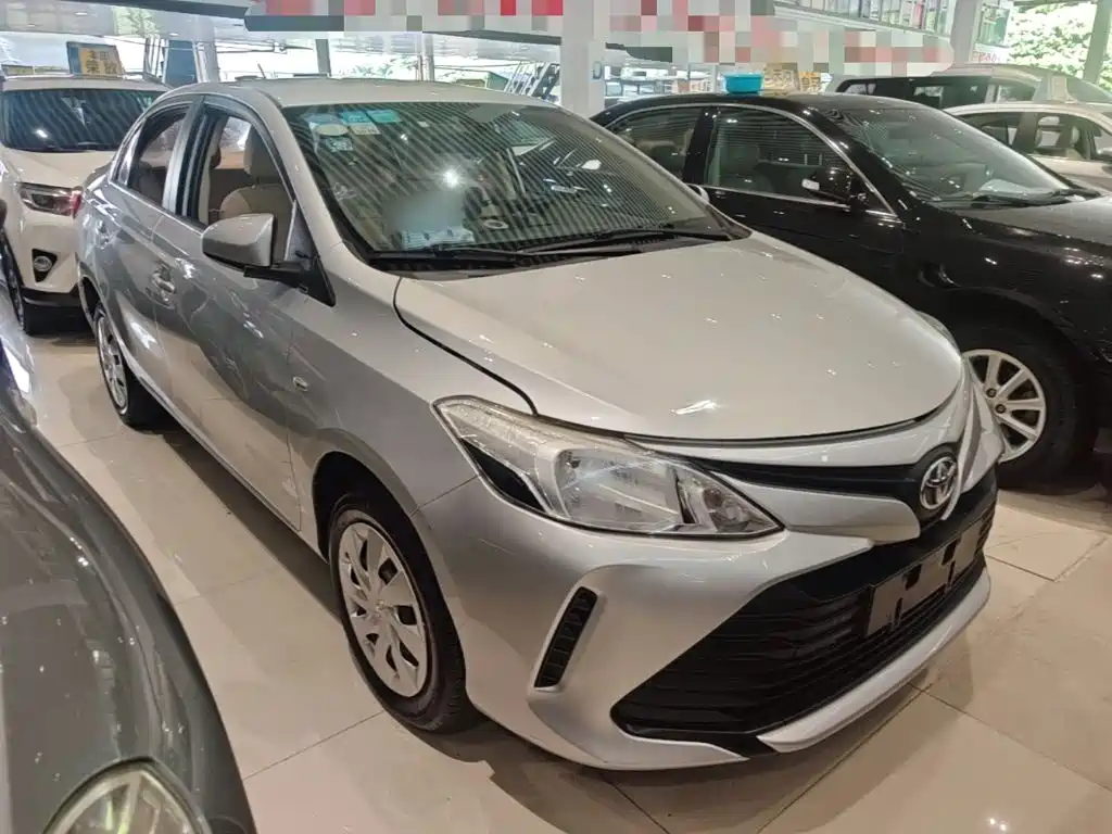 Toyota Vios — миниатюра 4