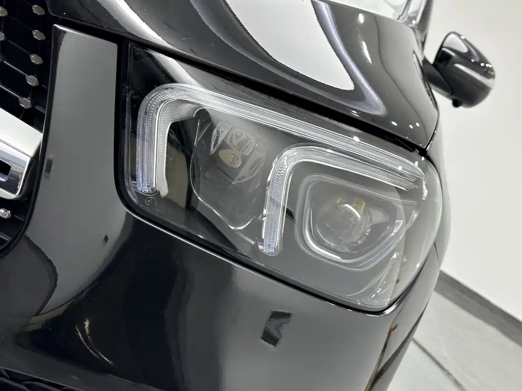 Mercedes-Benz GLE (Import) — миниатюра 22