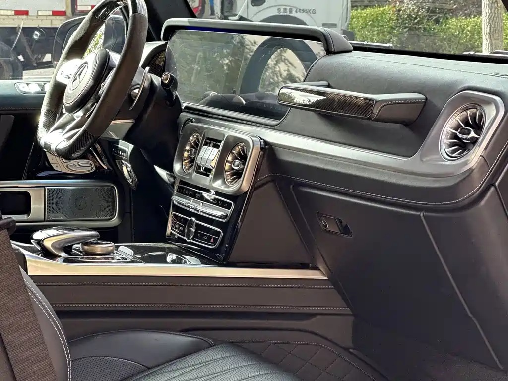 Mercedes-Benz G-Class — миниатюра 9