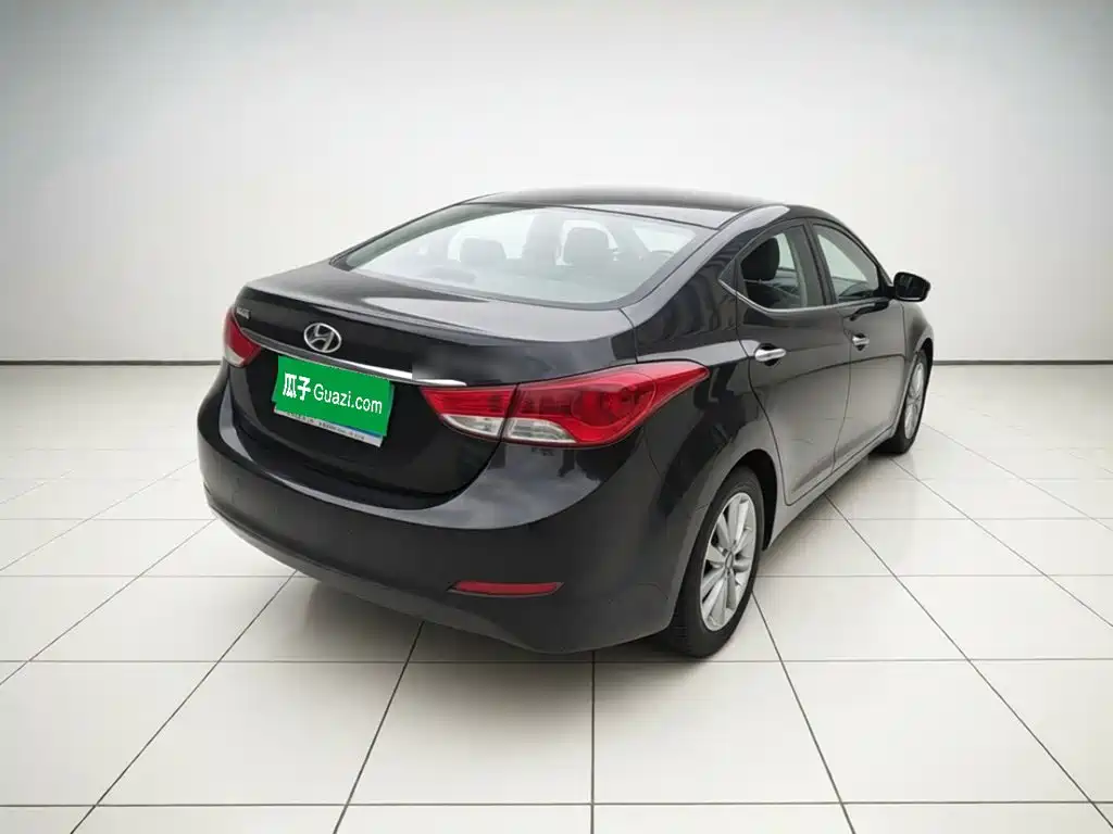 Hyundai Elantra Langdong — миниатюра 4