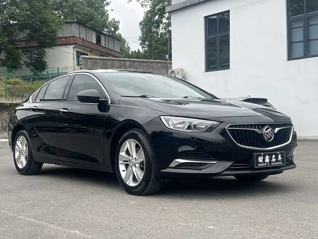 Buick Regal 2018