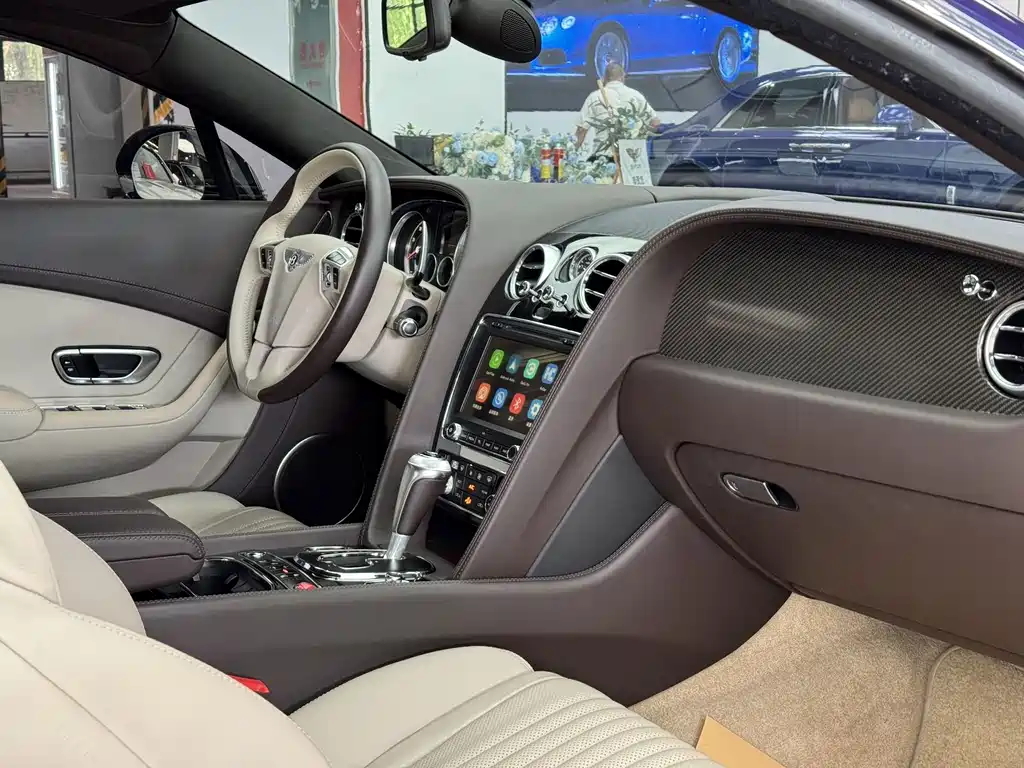 Bentley Continental — миниатюра 9