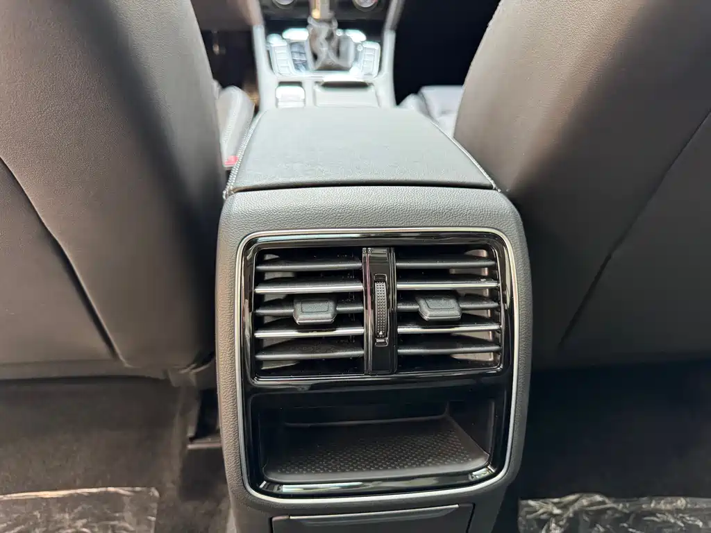 Volkswagen Magotan — миниатюра 12