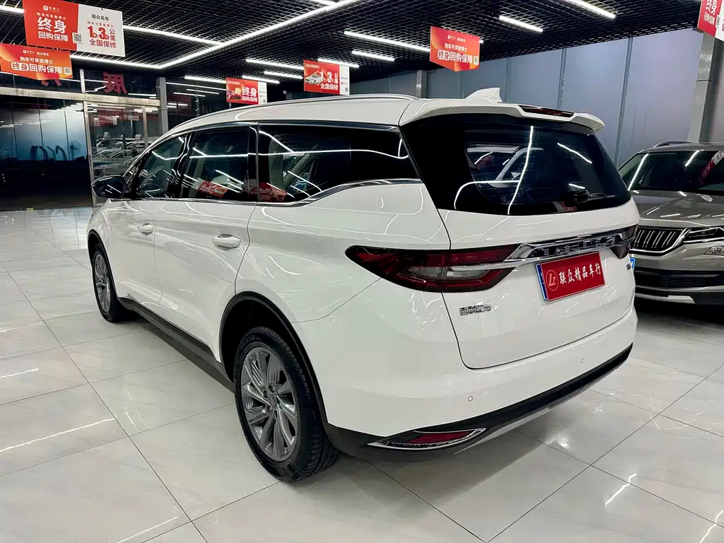 Geely Jia Ji — миниатюра 6
