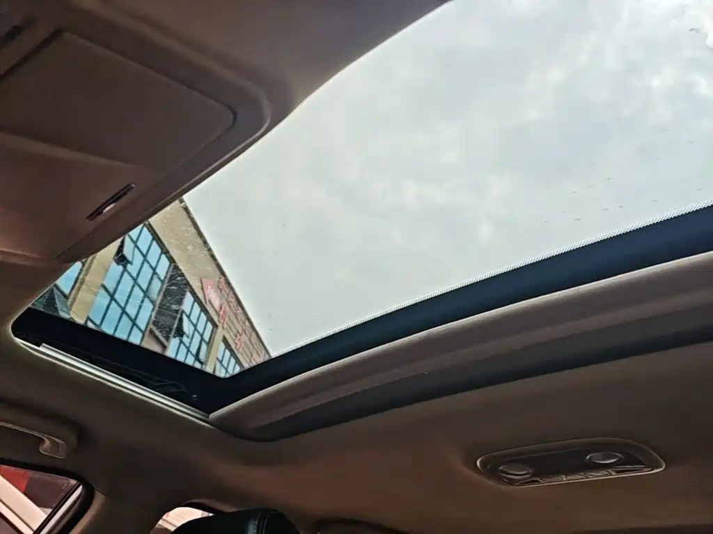Geely Emgrand — миниатюра 18