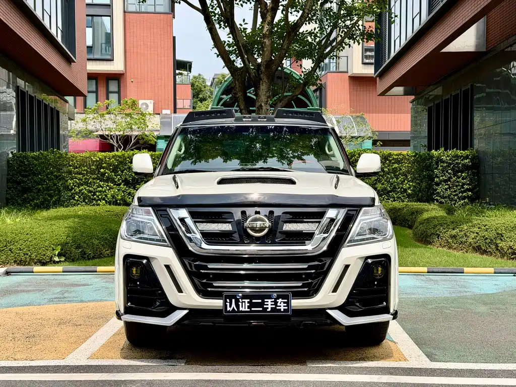 Nissan Patrol 2017 5.6L