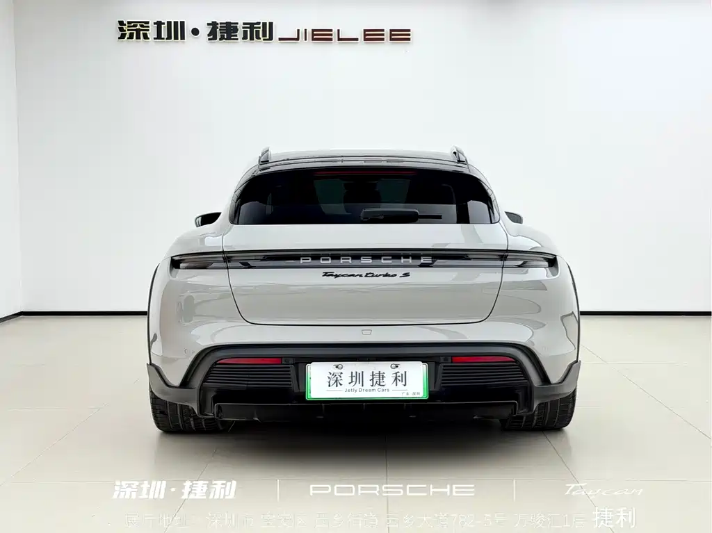 Porsche Taycan — миниатюра 6