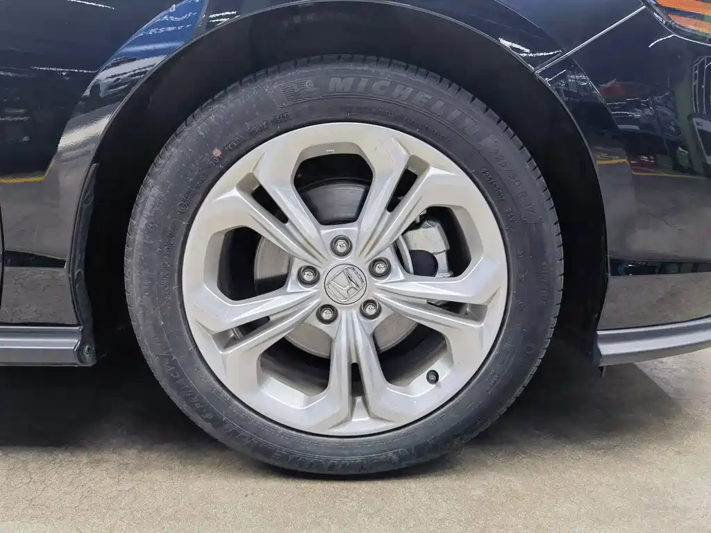 Honda Accord — миниатюра 16