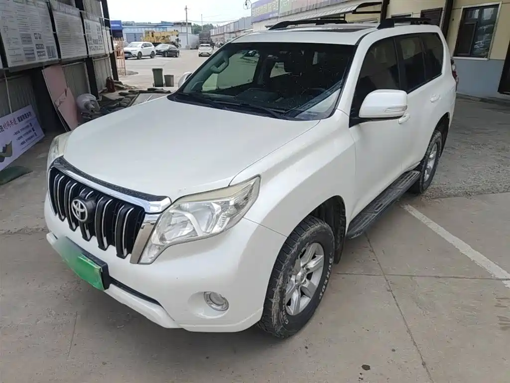 Toyota Prado 2016
