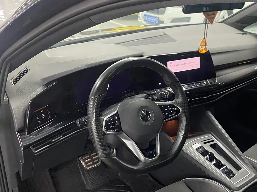 Volkswagen Golf — миниатюра 6