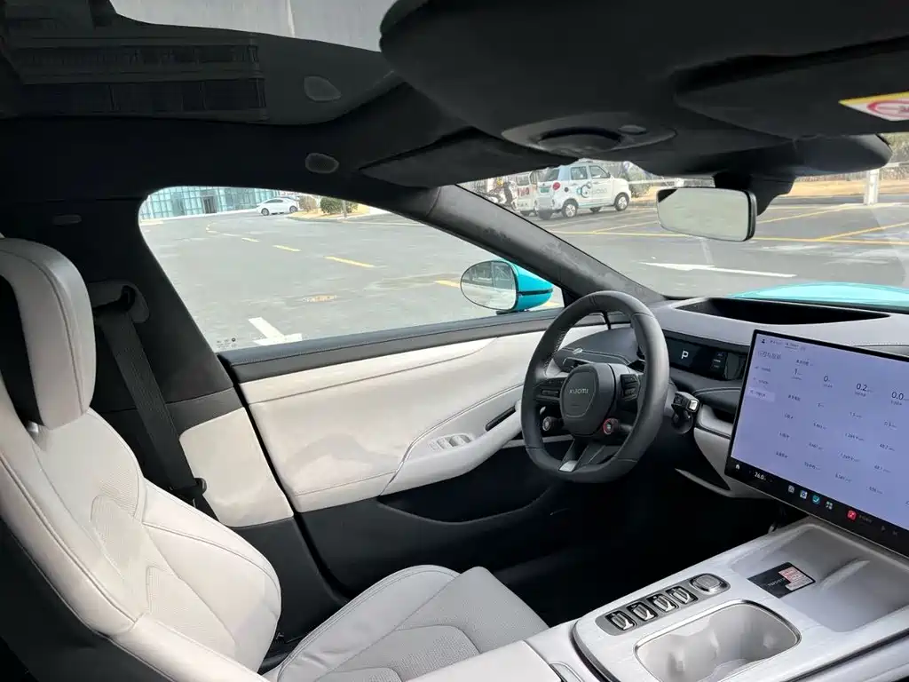 XIAOMI CAR XIAOMI SU7