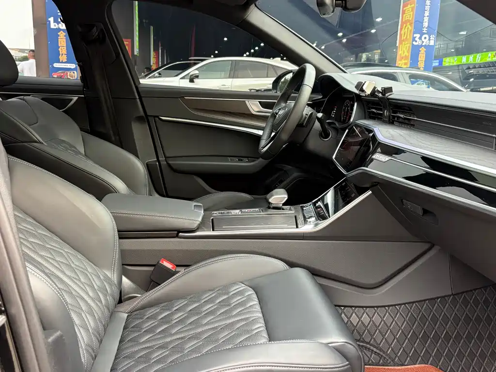 Audi A6L — миниатюра 12