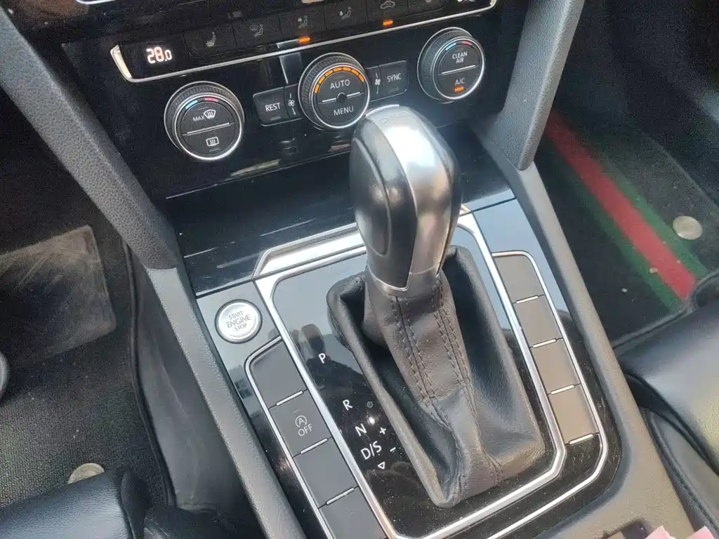 Volkswagen Magotan — миниатюра 7