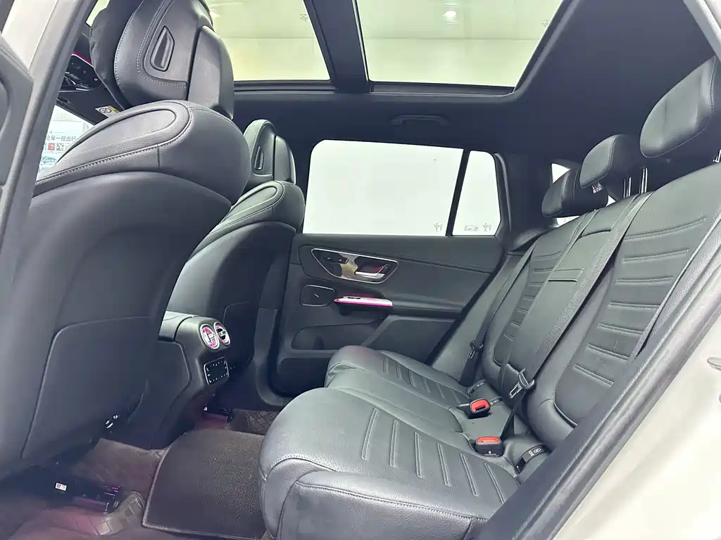Mercedes-Benz GLC — миниатюра 11