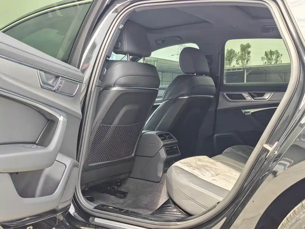 Audi A6L — миниатюра 7