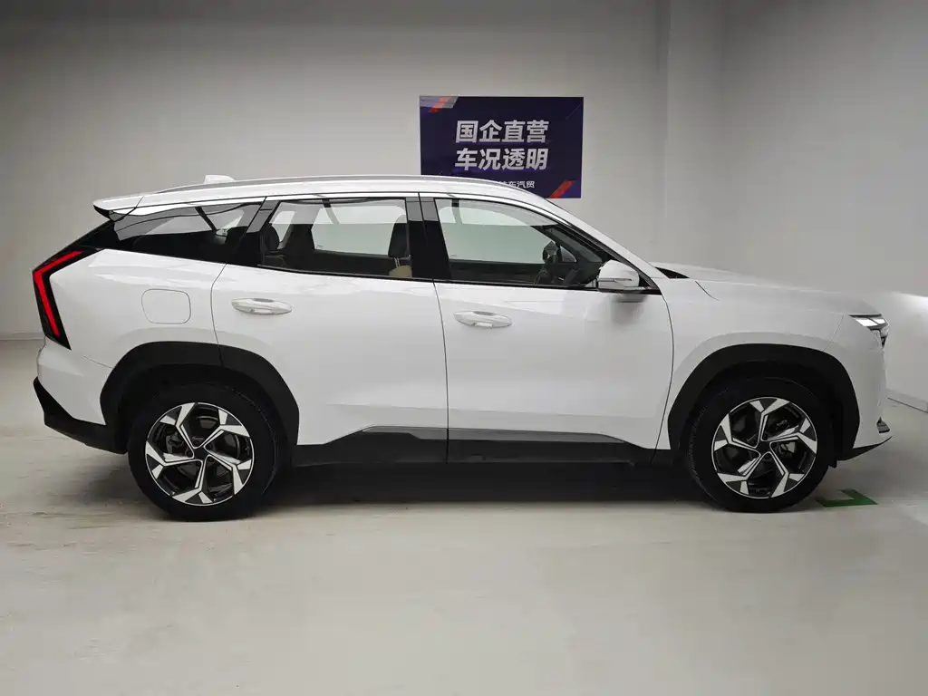 Geely Boyue L — миниатюра 7