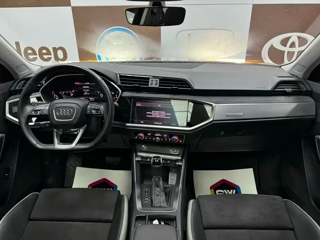 Audi Q3 2022 35 TFSI Fashion