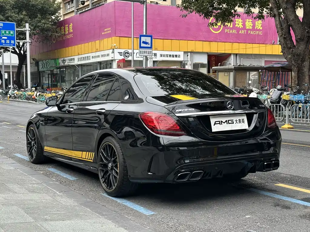MERCEDES-BENZ C CLASS AMG